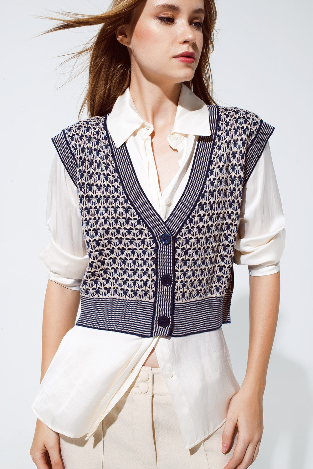 Knitted Cropped Vest with Rib Trim