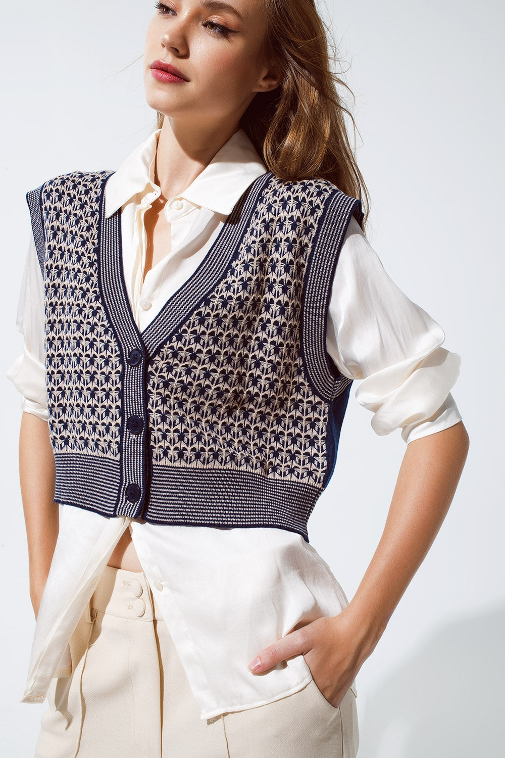 Knitted Cropped Vest with Rib Trim